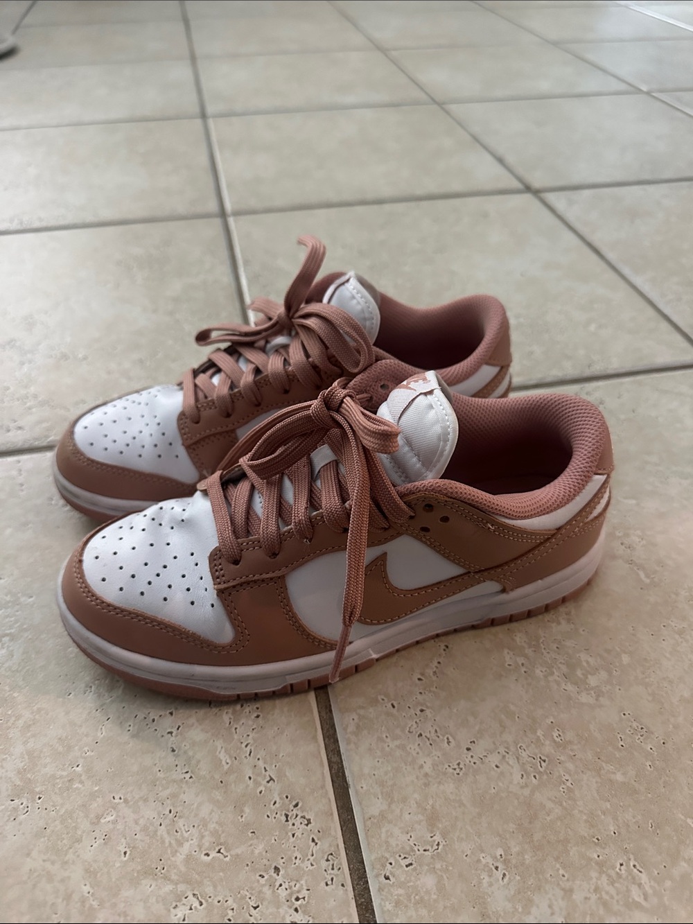 Nike Women's Low-Top Sneakers in Dusty Pink and White